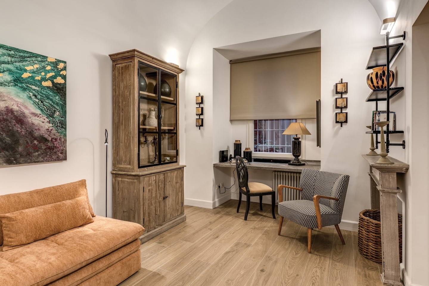 Colosseo · Hip & Elegant · 11